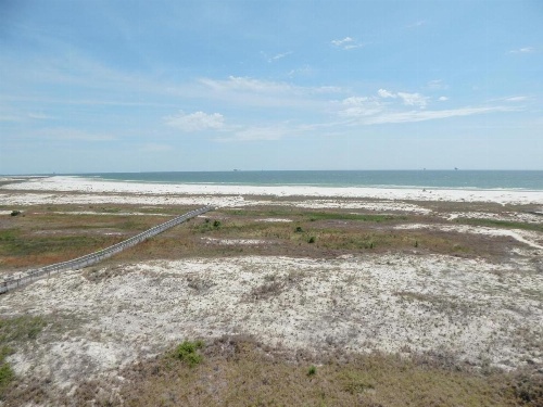 517 Holiday Isle image 24